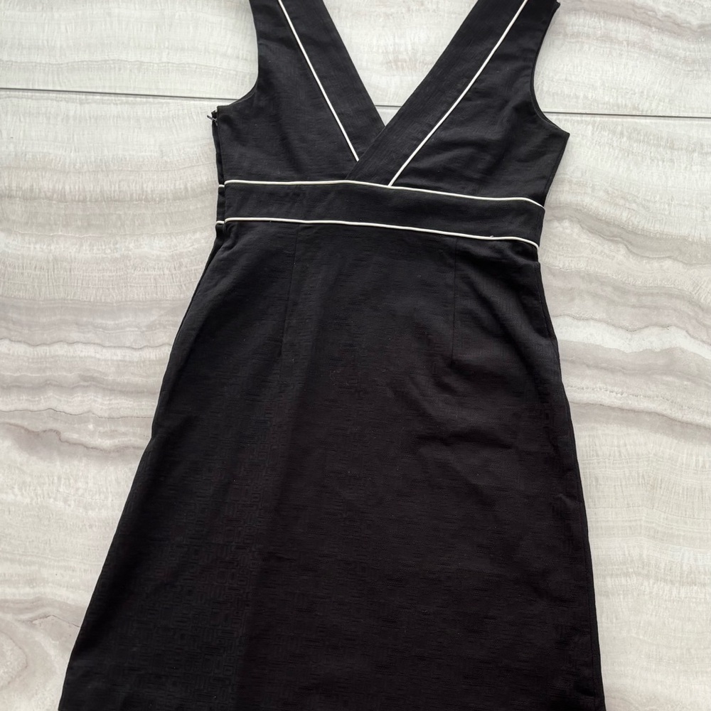 RW&CO Black Sleeveless Dress